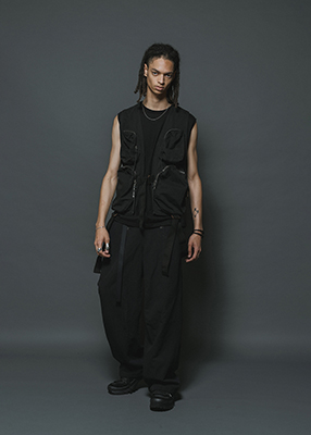 THE VIRIDI-ANNE 25AWCOLLECTION 09